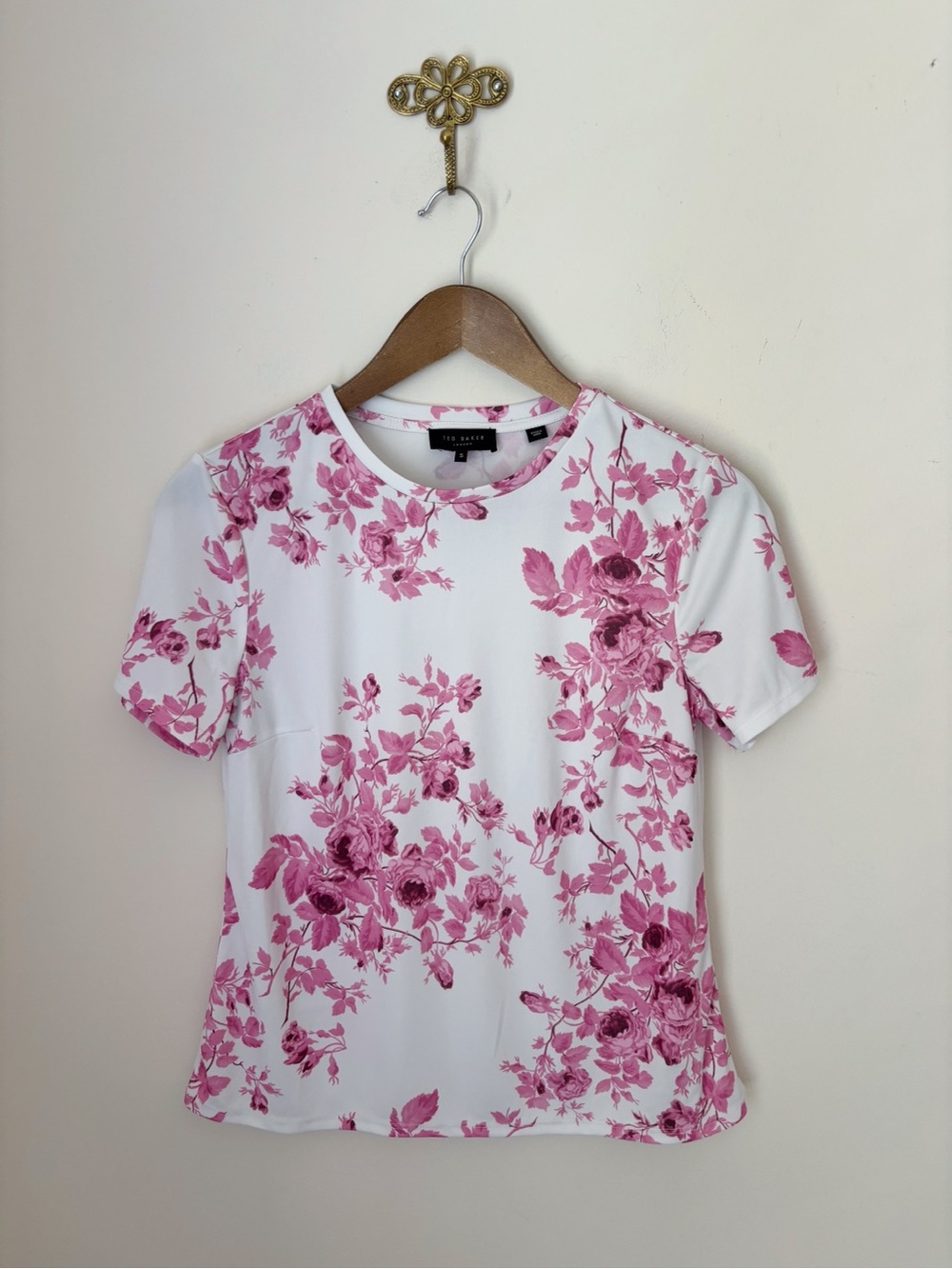 Ted Baker Pink Rose Print Short Sleeve T Shirt Small